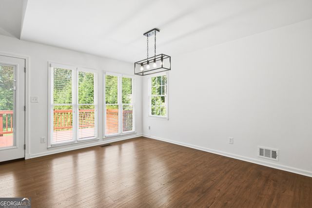 6014 Lake Lanier Heights Road, Buford, GA 30518