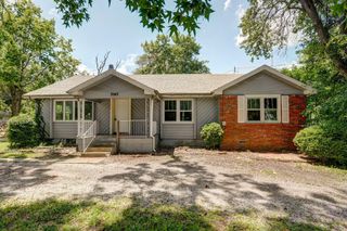 3565 South Scenic Avenue, Springfield, MO 65807