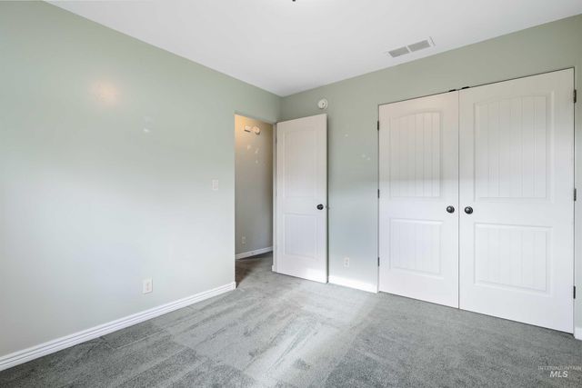 831 Grace Drive West, Twin Falls, ID 83301