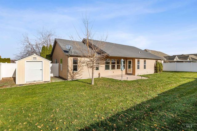 831 Grace Drive West, Twin Falls, ID 83301