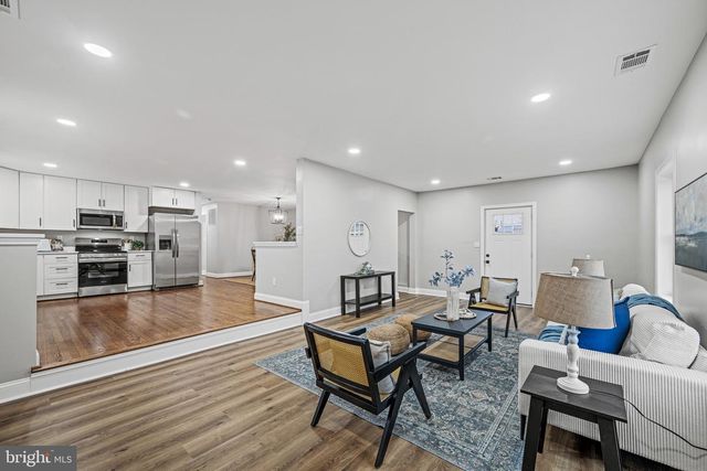 833 NOLAND DR, Hagerstown, MD 21740