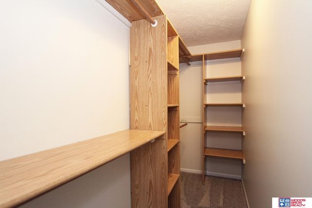 7210 Seward Avenue, Lincoln, NE 68507