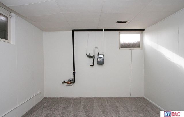 7210 Seward Avenue, Lincoln, NE 68507