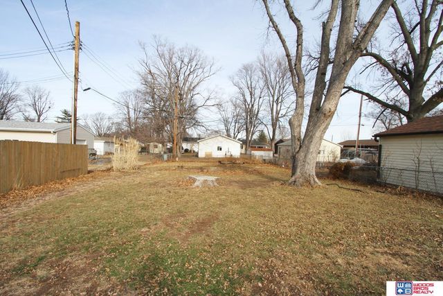 7210 Seward Avenue, Lincoln, NE 68507