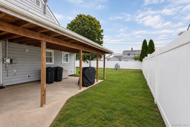 34 Chapel Lane, Levittown, NY 11756