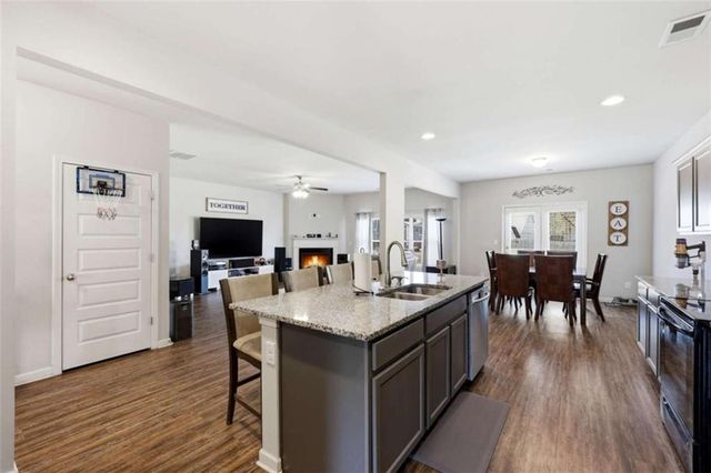 1419 Cragston Drive, Winder, GA 30680