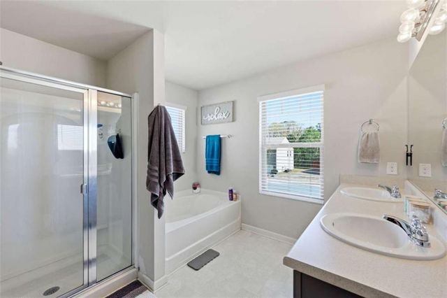 1419 Cragston Drive, Winder, GA 30680