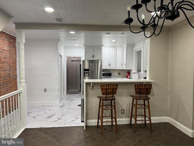 725 W MOUNT VERNON ST, Lansdale, PA 19446