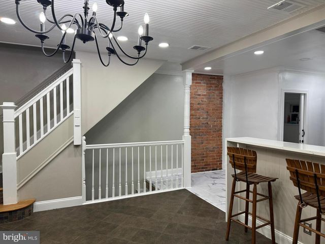 725 W MOUNT VERNON ST, Lansdale, PA 19446