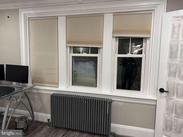 725 W MOUNT VERNON ST, Lansdale, PA 19446