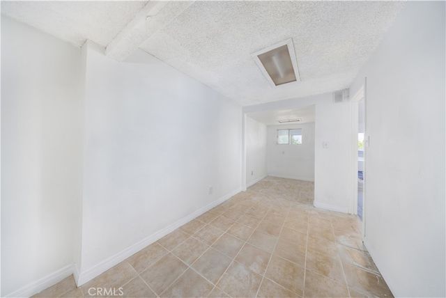 209 Graves Avenue E, Monterey Park, CA 91755