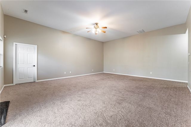 6 N Cheshnut Drive, Bella Vista, AR 72714