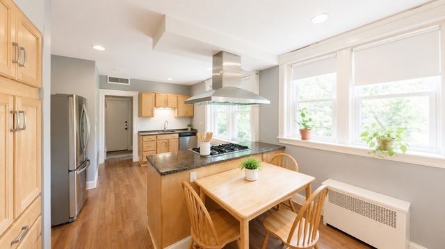 70 Winchester Street 2, Brookline, MA 02446