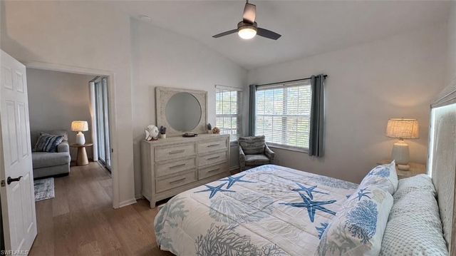 6812 Satinleaf RD S 202, Naples, FL 34109