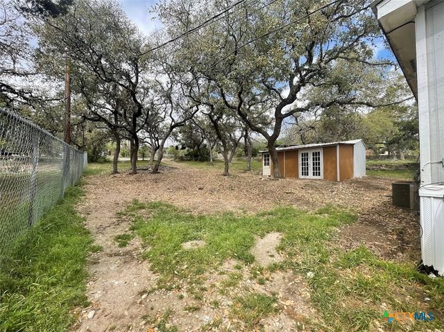 107 Deer Oak, Canyon Lake, TX 78133