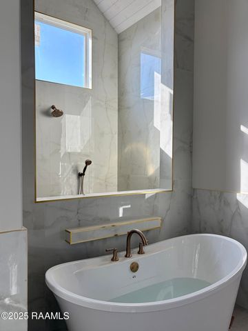 415 Abercrombie Way, Broussard, LA 70518