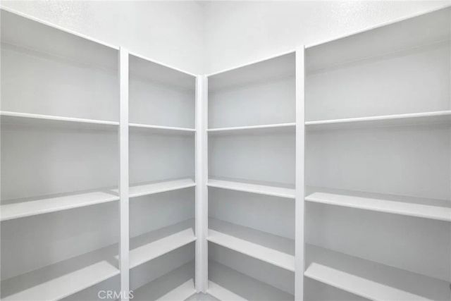 229 Novel, Irvine, CA 92618