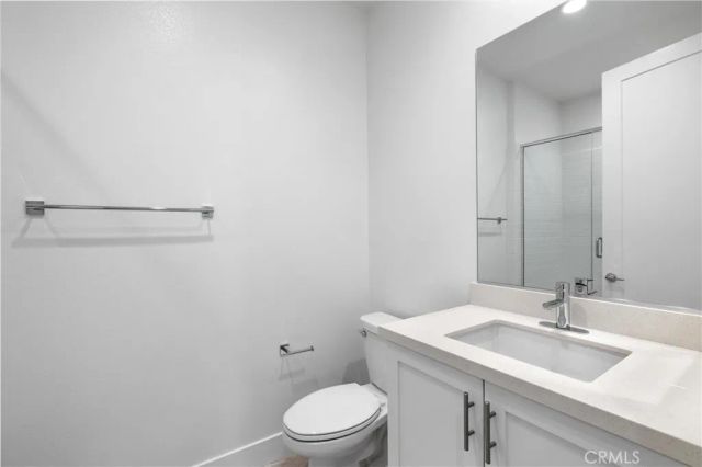 229 Novel, Irvine, CA 92618