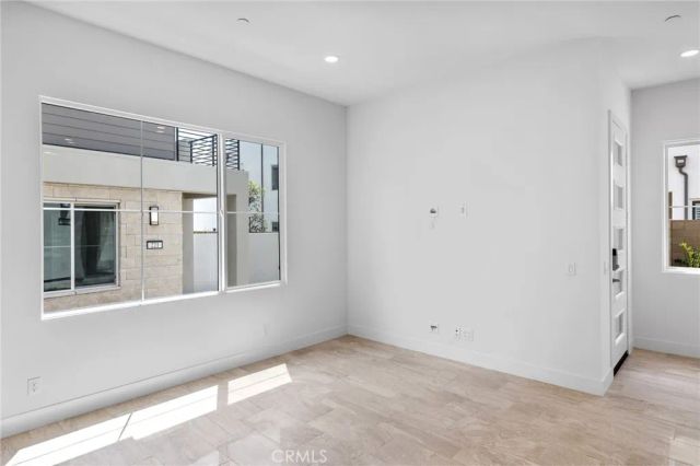229 Novel, Irvine, CA 92618