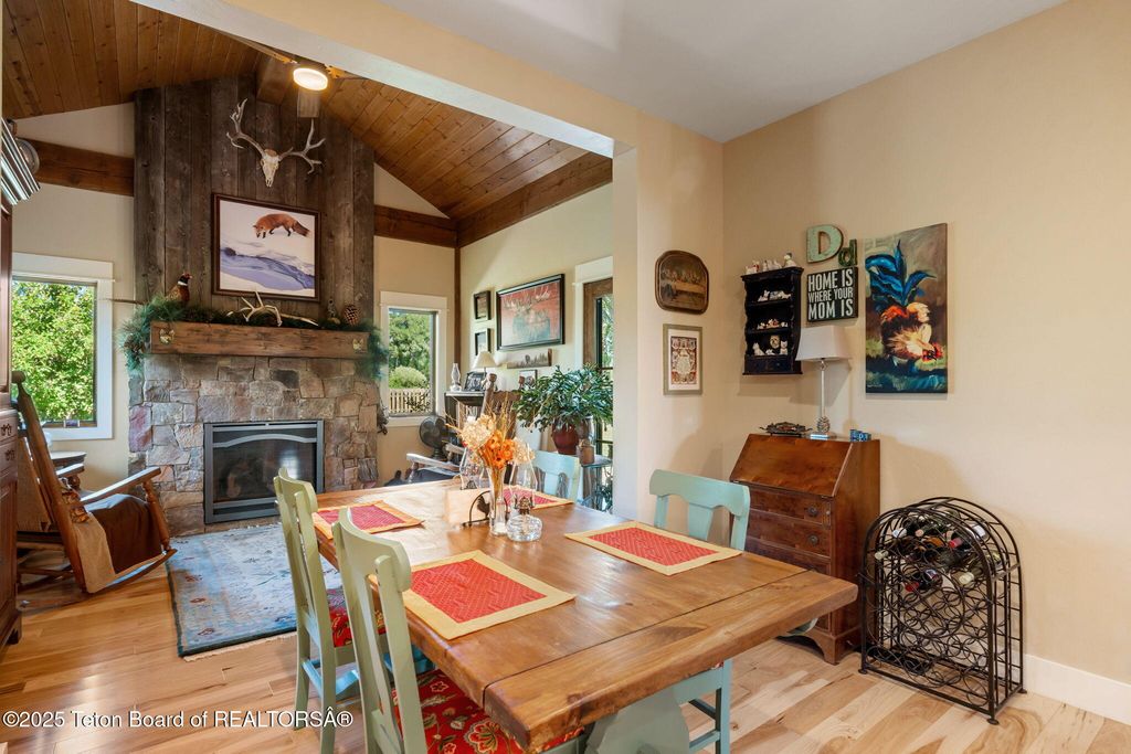 6289 FOX MEADOWS Drive, Victor, ID 83455 photo 16