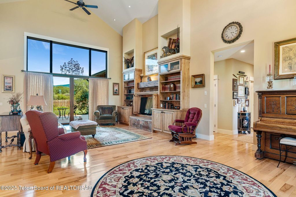 6289 FOX MEADOWS Drive, Victor, ID 83455 photo 3