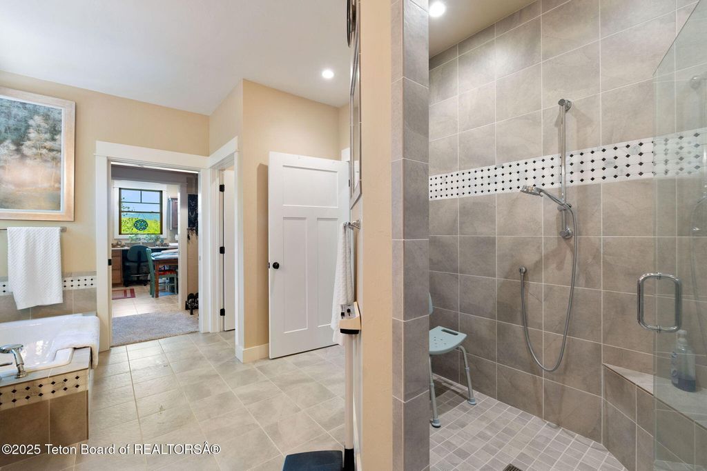 6289 FOX MEADOWS Drive, Victor, ID 83455 photo 33