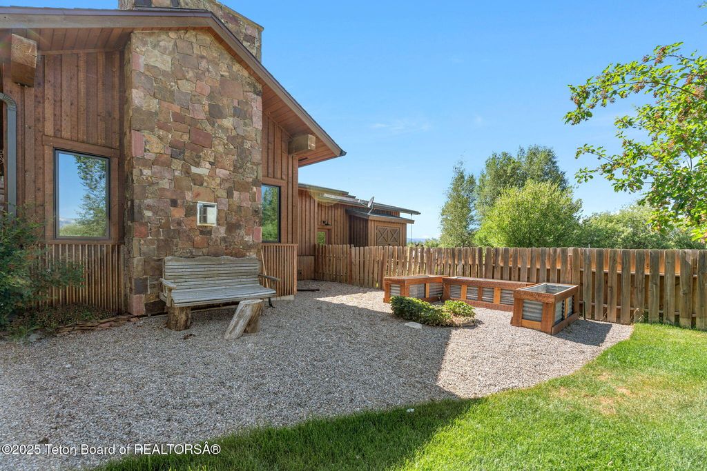 6289 FOX MEADOWS Drive, Victor, ID 83455 photo 50