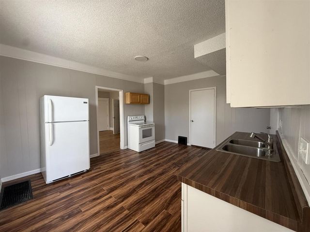 1732 7th Street, Muskegon, MI 49441