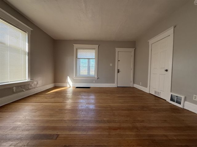 1732 7th Street, Muskegon, MI 49441
