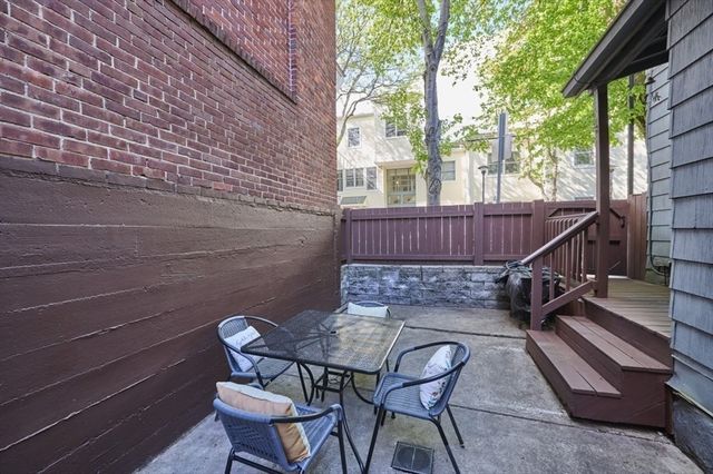 51 Fulkerson St, Cambridge, MA 02141