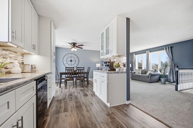 19380 Everest Path, Farmington, MN 55024