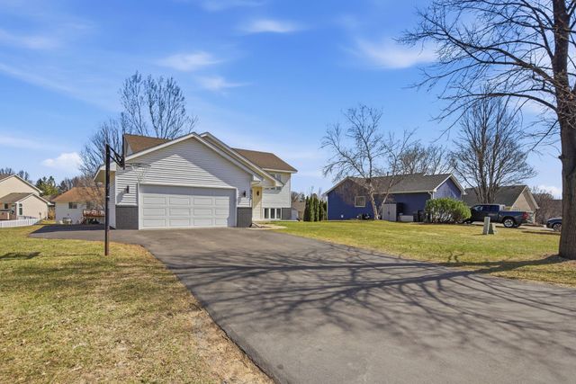 19380 Everest Path, Farmington, MN 55024