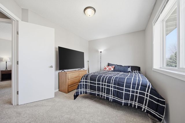 19380 Everest Path, Farmington, MN 55024