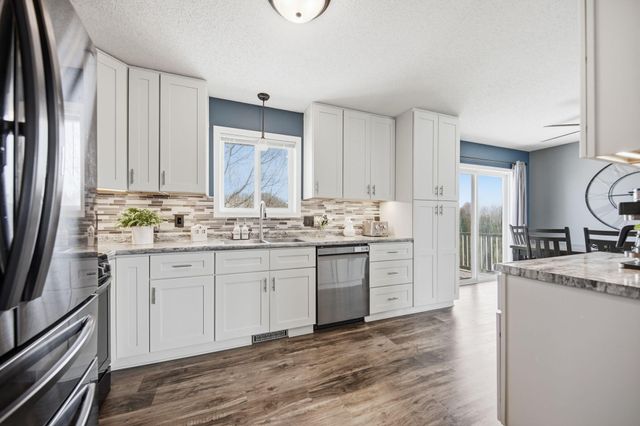 19380 Everest Path, Farmington, MN 55024