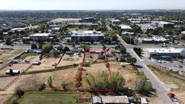 3750 E Overland Rd, Meridian, ID 83642