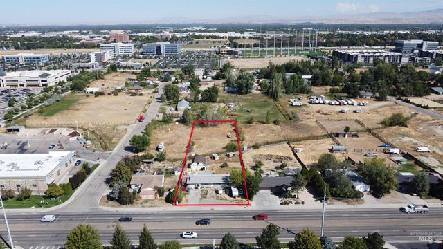 3750 E Overland Rd, Meridian, ID 83642