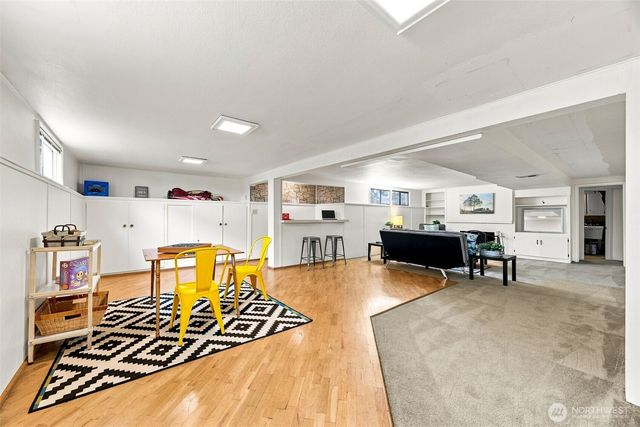 1542 NW 100th Street, Seattle, WA 98177