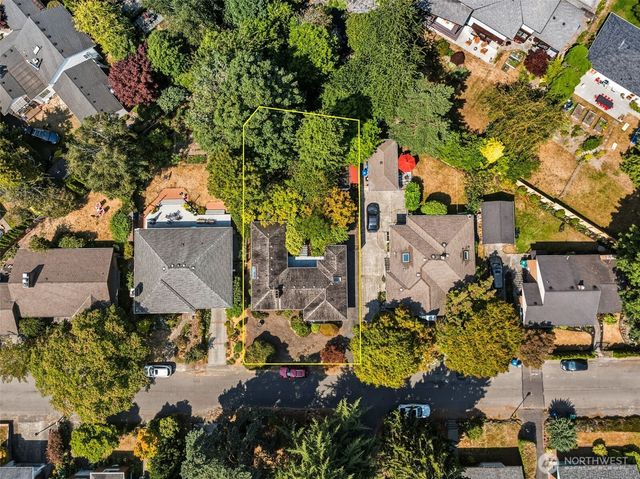 1542 NW 100th Street, Seattle, WA 98177