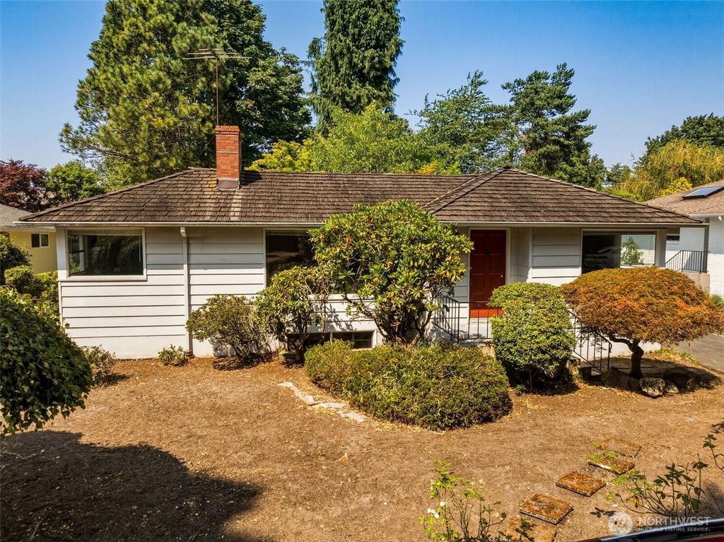 1542 NW 100th Street, Seattle, WA 98177