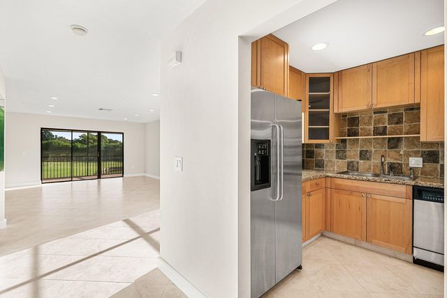 13 Southport Lane H, Boynton Beach, FL 33436
