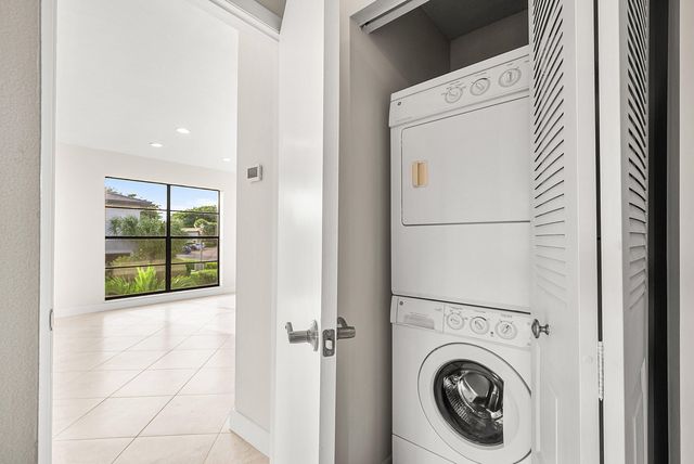 13 Southport Lane H, Boynton Beach, FL 33436