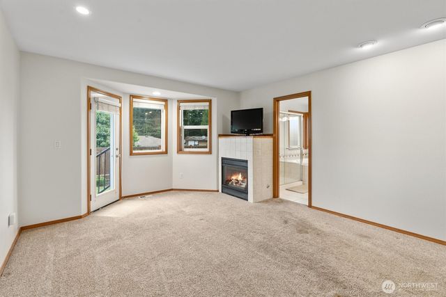 26127 145th Avenue SE, Kent, WA 98042
