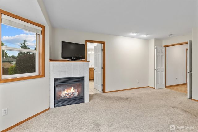 26127 145th Avenue SE, Kent, WA 98042