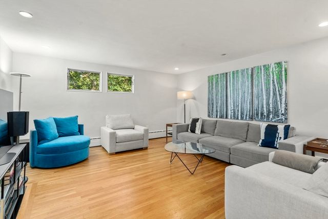 20 Follen Street, Cambridge, MA 02138