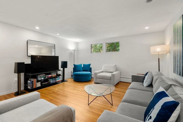 20 Follen Street, Cambridge, MA 02138