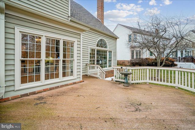 8411 BLACK STALLION PL, Vienna, VA 22182