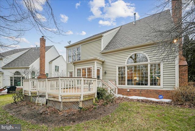 8411 BLACK STALLION PL, Vienna, VA 22182