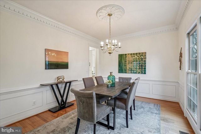 8411 BLACK STALLION PL, Vienna, VA 22182