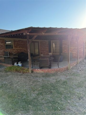 1517 E Miami, Mcalester, OK 74501