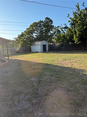 1517 E Miami, Mcalester, OK 74501